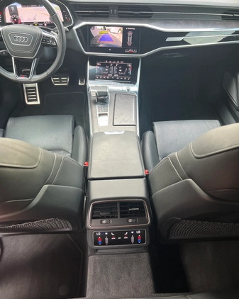 Audi A6 cena 232000 przebieg: 66000, rok produkcji 2018 z Poznań małe 301